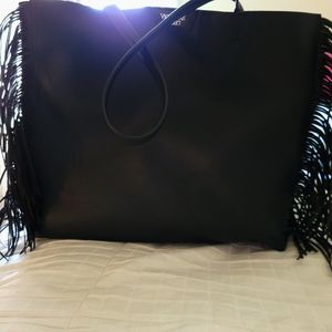 VS tote